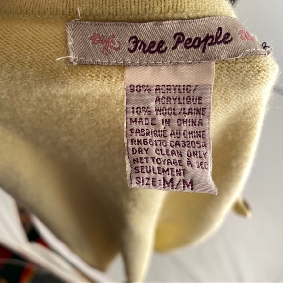 Free People yellow boho wool acrylic blend daisy button cardigan M - Picture 7 of 11